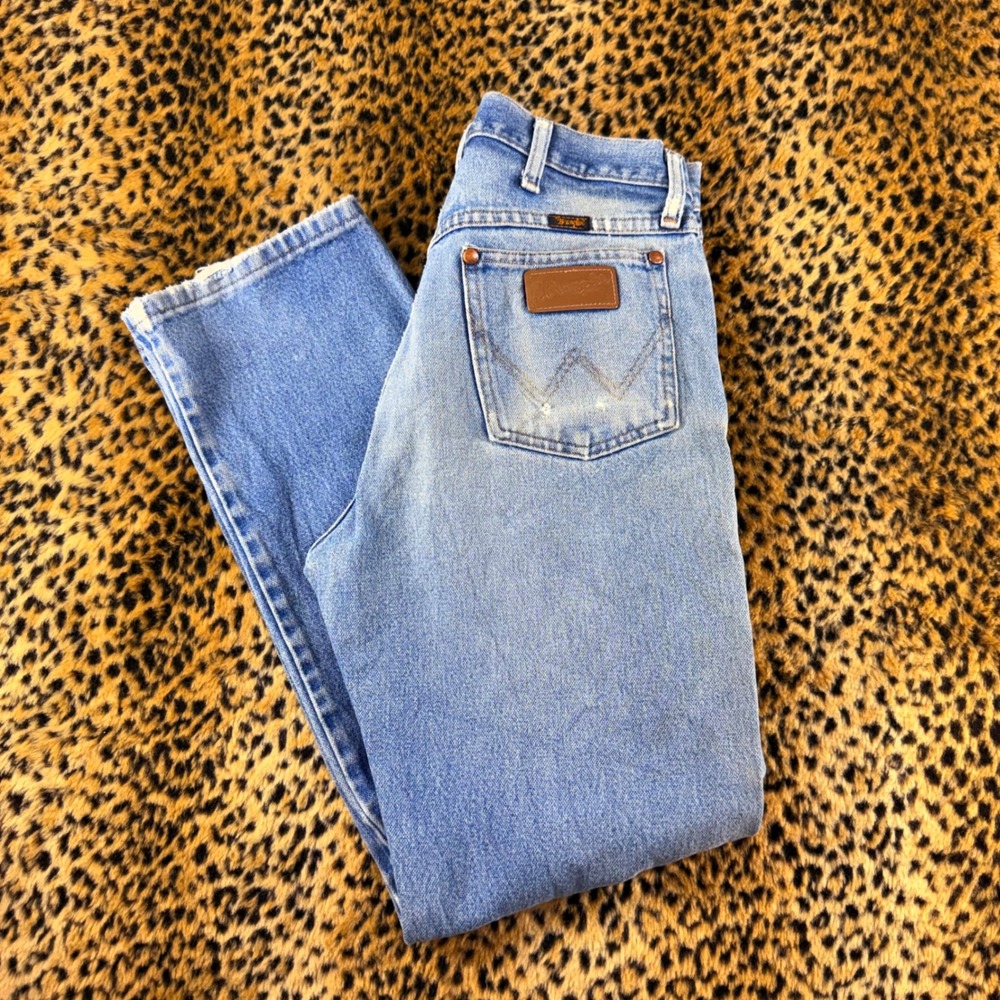 Vintage Wrangler Cowboy Cut 13MWZ Light Wash Blue Jeans Size 32x31